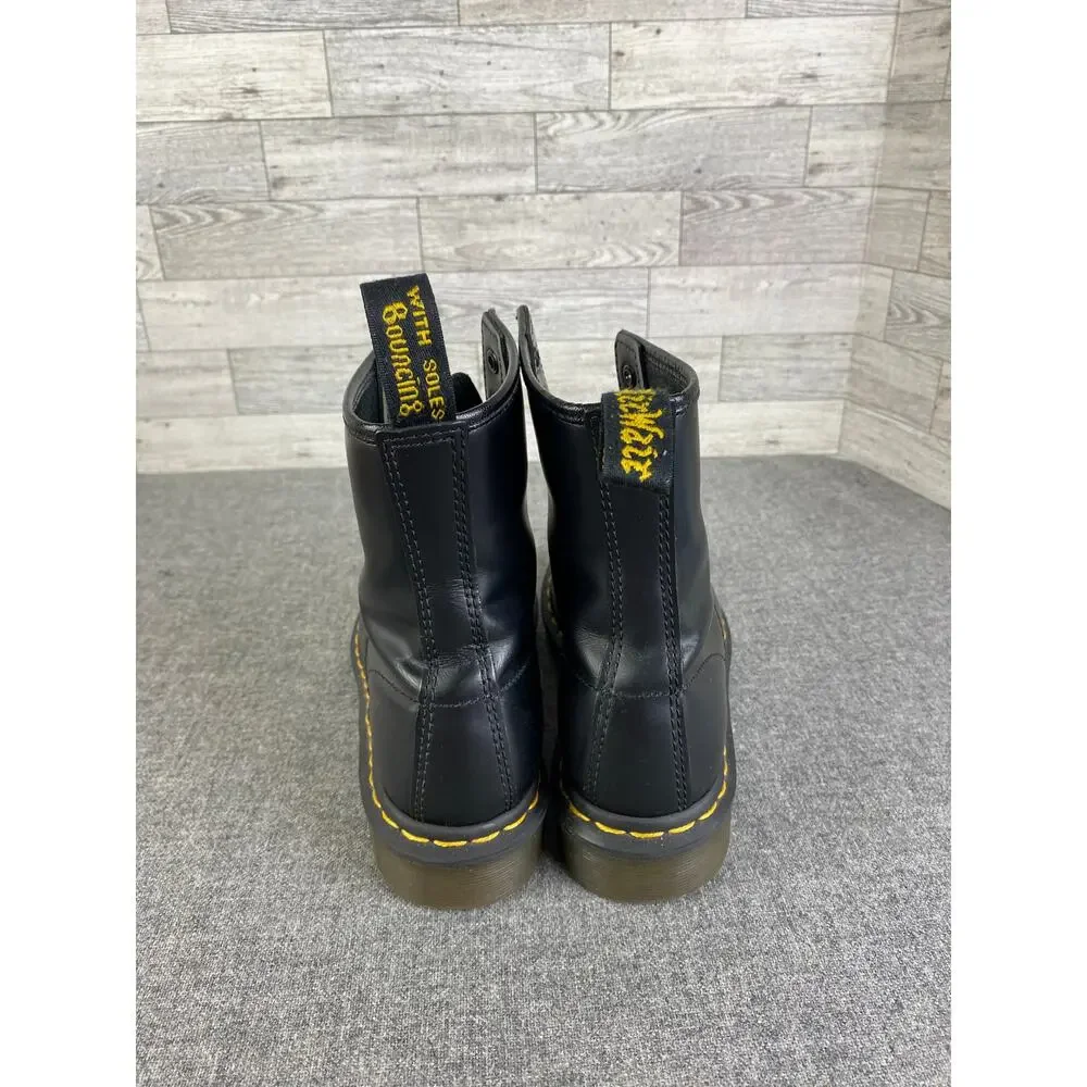 DR MARTENS 1460 Black Smooth Leather Lace Up Boots 7 Yellow Welt Stiched - Picture 2 of 8